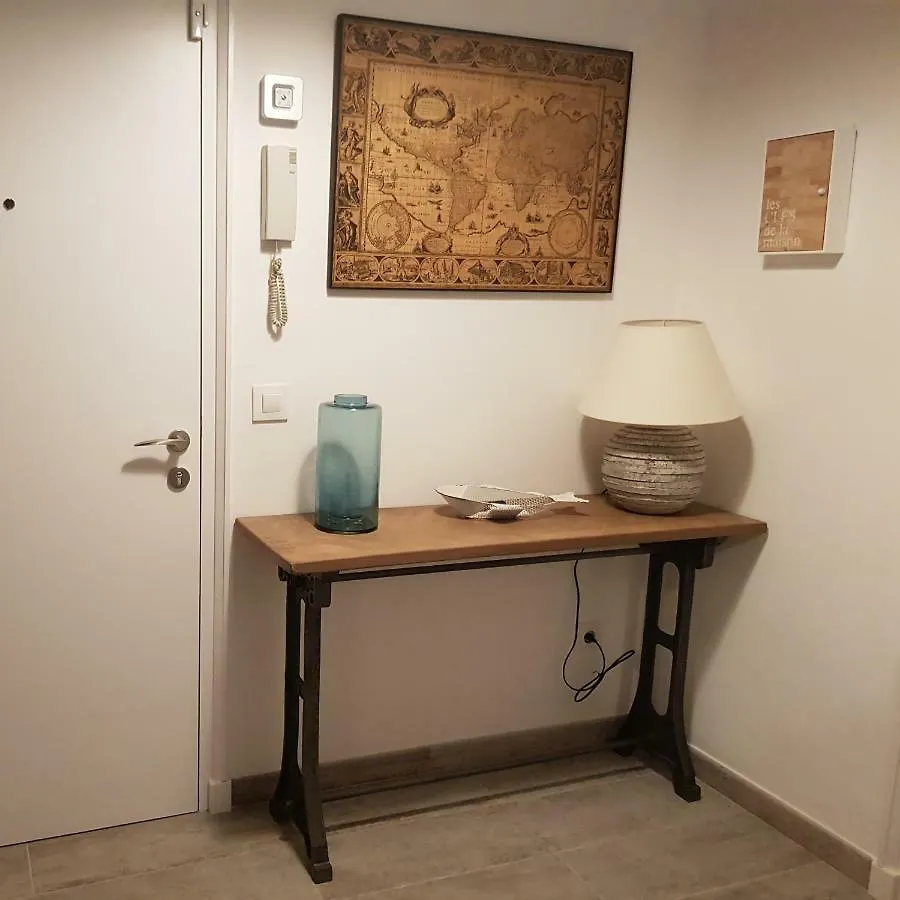 Palamos Apartament Superior Garoina 0*,  西班牙