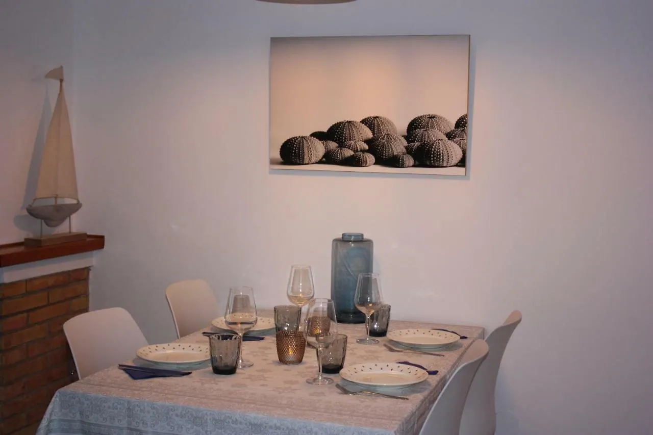 Palamos Apartament Superior Garoina 0*,  西班牙